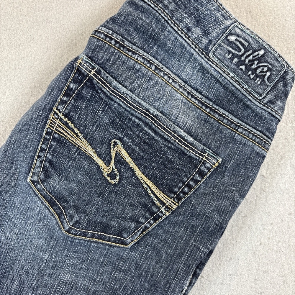 Silver Women's Dark Wash Aiko Bootcut Denim Jeans - 28x33 Low Rise Stretch